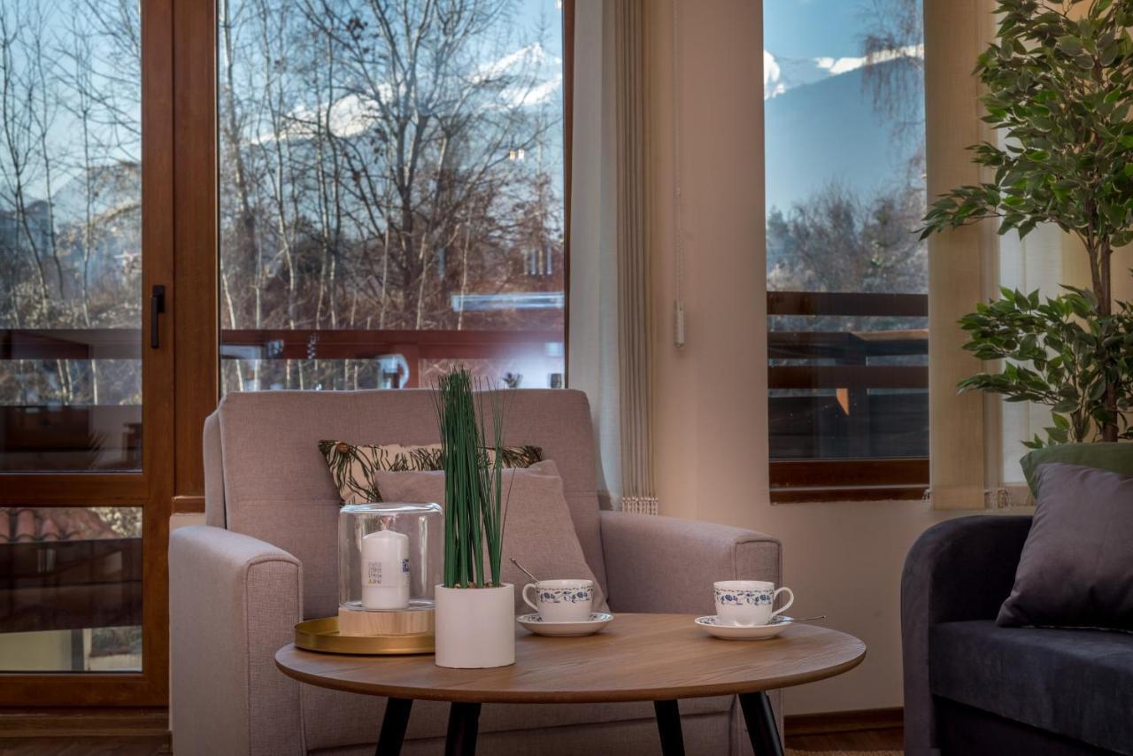 Charming Ski Apartments Near Gondola & Bar Street, Cedar Lodge 1 Complex Банско Экстерьер фото