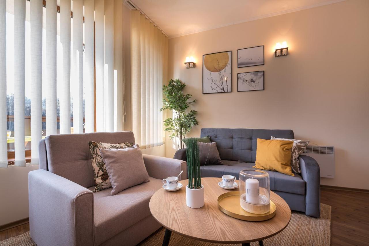Charming Ski Apartments Near Gondola & Bar Street, Cedar Lodge 1 Complex Банско Экстерьер фото